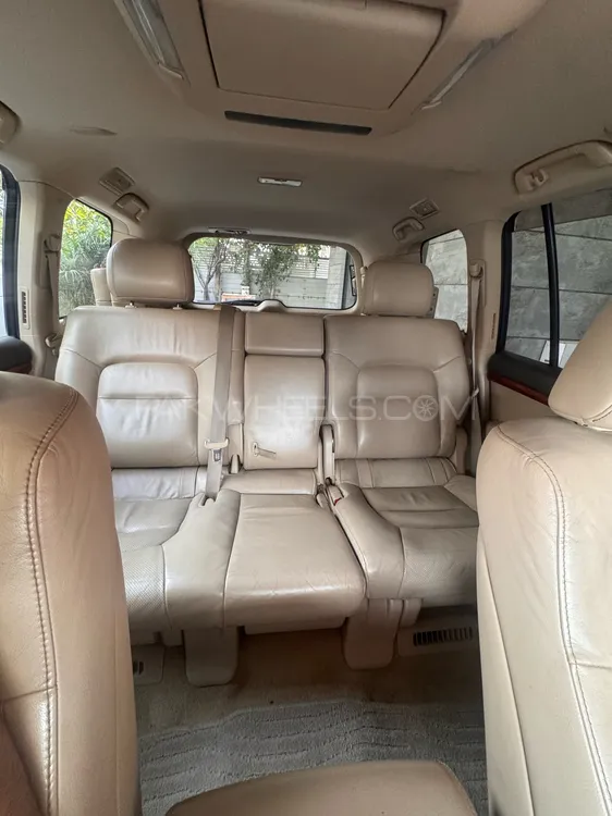 Toyota Land Cruiser 2013 for Sale in Lahore Toyota Land Cruiser 2013 for Sale in Lahore Image-9