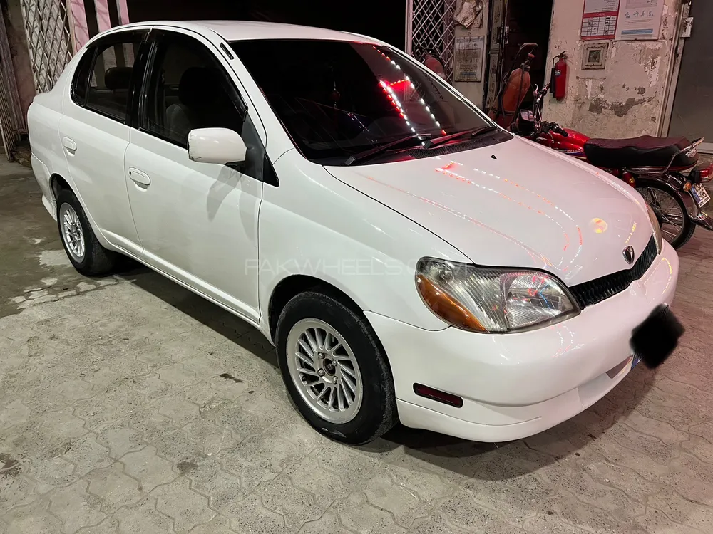 Toyota Platz 2002 for Sale in Islamabad Toyota Platz 2002 for Sale in Islamabad Image-3