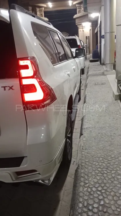 Toyota Prado 2021 for Sale in Gujranwala Toyota Prado 2021 for Sale in Gujranwala Image-5