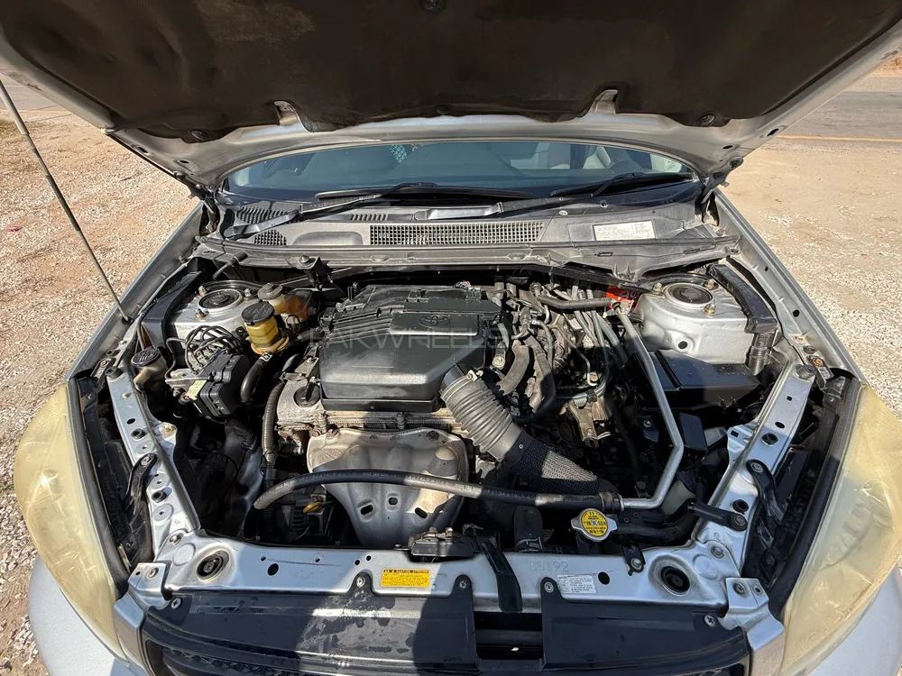 Toyota Rav4 2005 for Sale in Rawalakot Toyota Rav4 2005 for Sale in Rawalakot Image-11