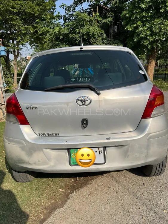 Toyota Vitz 2009 for Sale in Lahore Toyota Vitz 2009 for Sale in Lahore Image-3