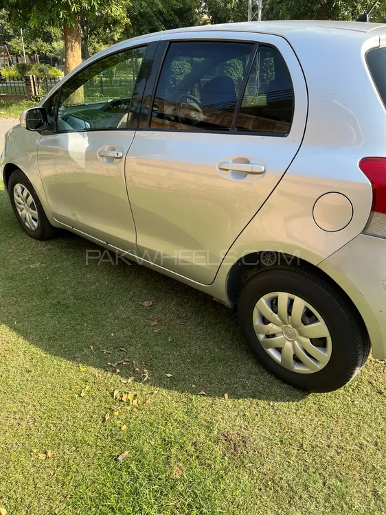 Toyota Vitz 2009 for Sale in Lahore Toyota Vitz 2009 for Sale in Lahore Image-4