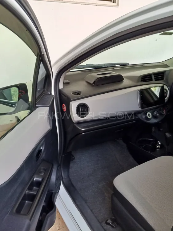 Toyota Vitz 2011 for Sale in Islamabad Toyota Vitz 2011 for Sale in Islamabad Image-7
