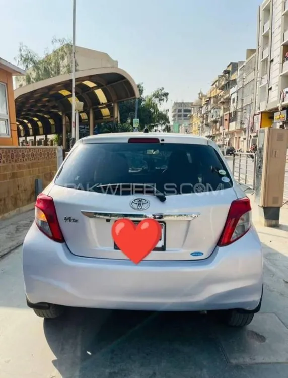 Toyota Vitz 2013 for Sale in Karachi Toyota Vitz 2013 for Sale in Karachi Image-2