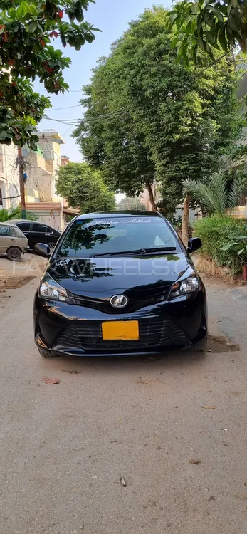 Toyota Vitz 2014 for Sale in Karachi Toyota Vitz 2014 for Sale in Karachi Image-1