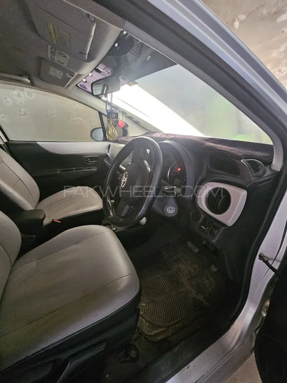 Toyota Vitz 2015 for Sale in Multan Toyota Vitz 2015 for Sale in Multan Image-8