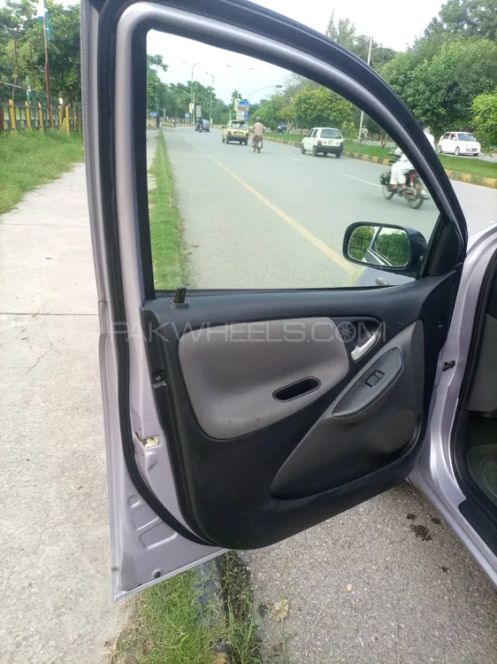 Toyota Vitz 2004 for Sale in Islamabad Toyota Vitz 2004 for Sale in Islamabad Image-8