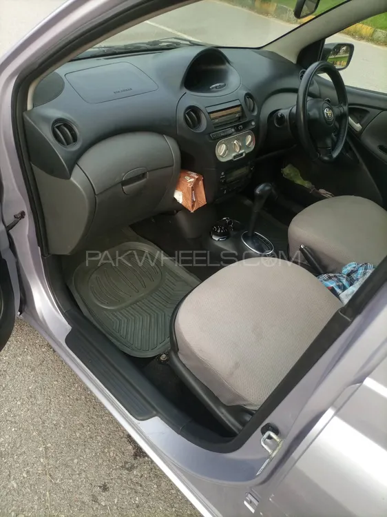 Toyota Vitz 2004 for Sale in Islamabad Toyota Vitz 2004 for Sale in Islamabad Image-5