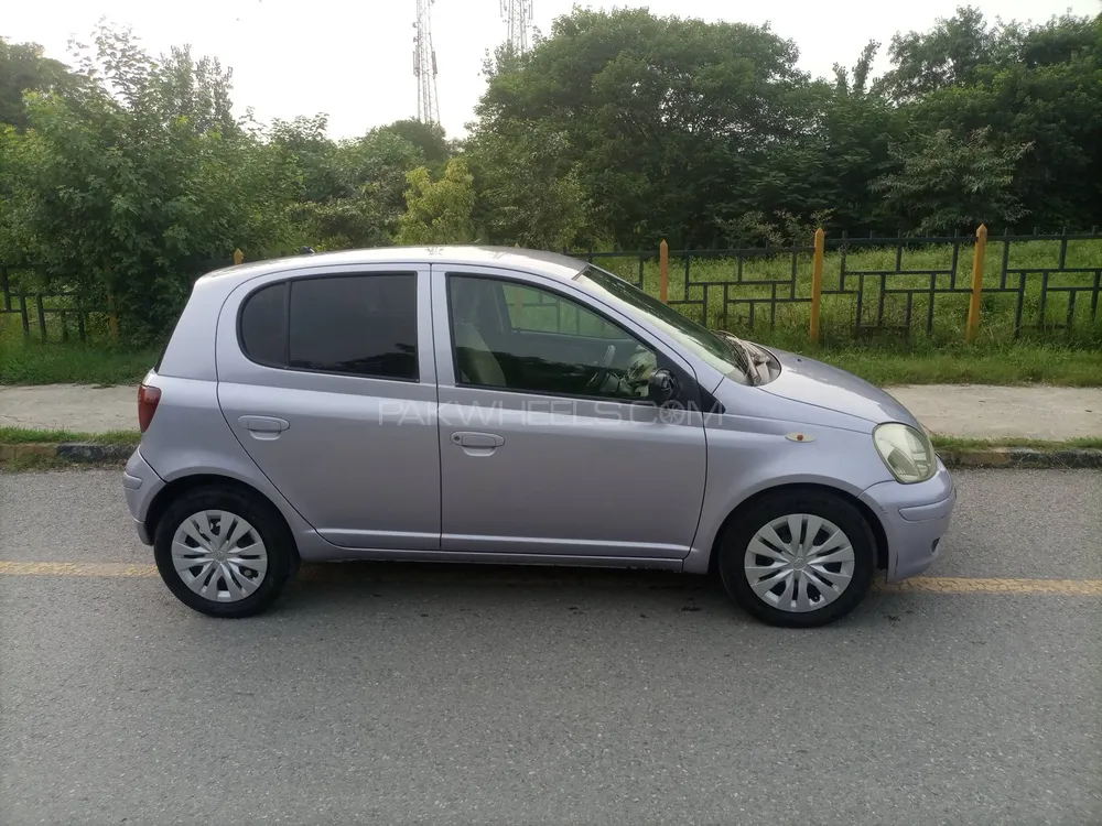 Toyota Vitz 2004 for Sale in Islamabad Toyota Vitz 2004 for Sale in Islamabad Image-3