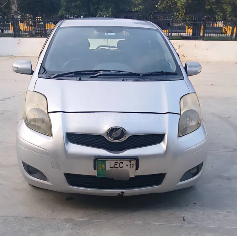 Toyota Vitz 2008 for Sale in Nowshera cantt Toyota Vitz 2008 for Sale in Nowshera cantt Image-3