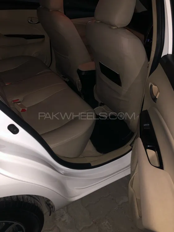 Toyota Yaris Sedan 2023 for Sale in Sialkot Toyota Yaris Sedan 2023 for Sale in Sialkot Image-14