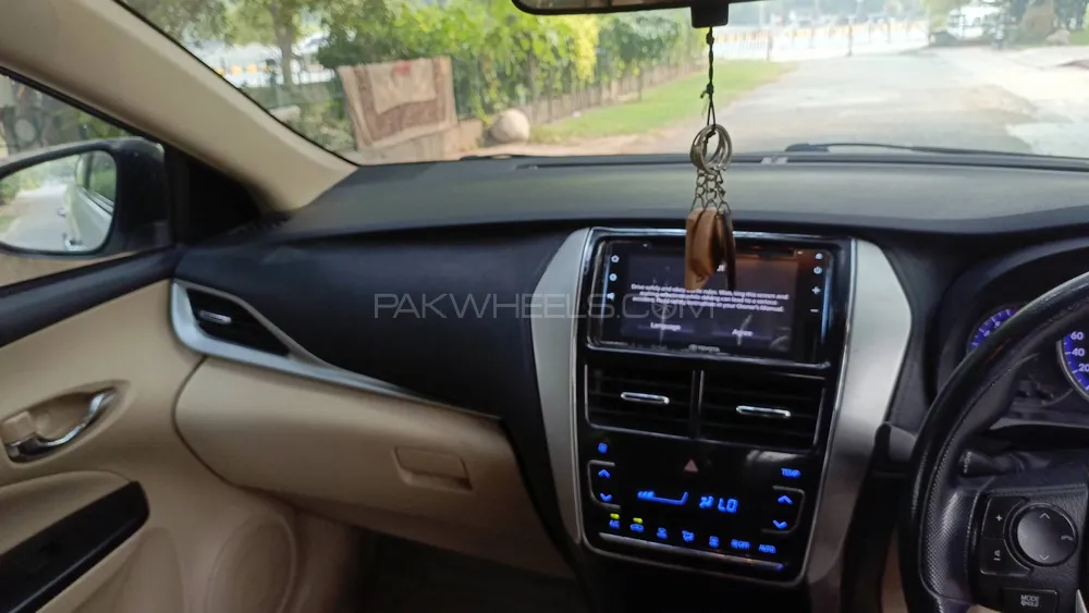 Toyota Yaris Sedan 2020 for Sale in Lahore Toyota Yaris Sedan 2020 for Sale in Lahore Image-16