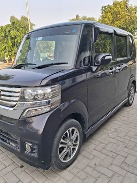 Honda N Box Custom 2014