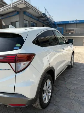 Honda Vezel Hybrid X 2017