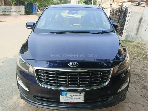 KIA Carnival EX+ 2019