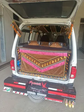 Suzuki Bolan VX Euro II 2012