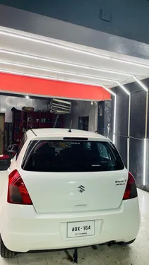 Suzuki Swift DLX 1.3 Navigation  2020