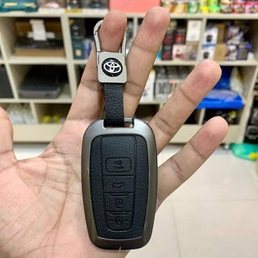 Toyota Corolla Cross 2022-2024 Key Cover With Metal Shell Toyota Corolla Cross 2022-2024 Key Cover With Metal Shell