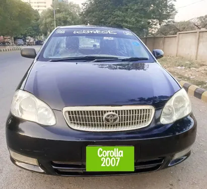 Toyota Corolla SE Saloon Automatic 2007