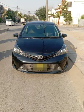 Toyota Vitz F 1.0 2016