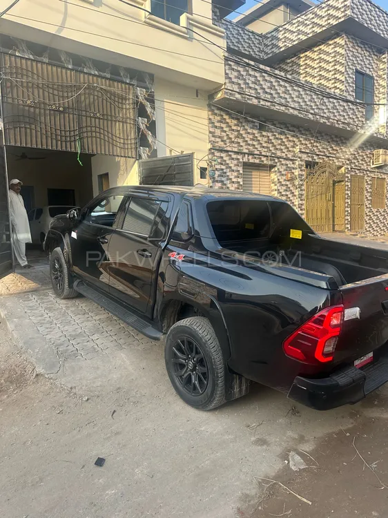 Toyota Hilux 2025 for Sale in Gujranwala Toyota Hilux 2025 for Sale in Gujranwala Image-7