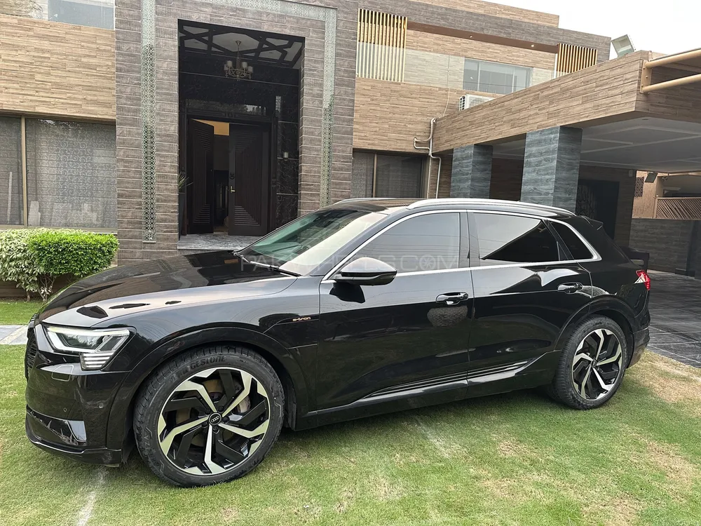 Audi e-tron 2021 for Sale in Lahore Audi e-tron 2021 for Sale in Lahore Image-8