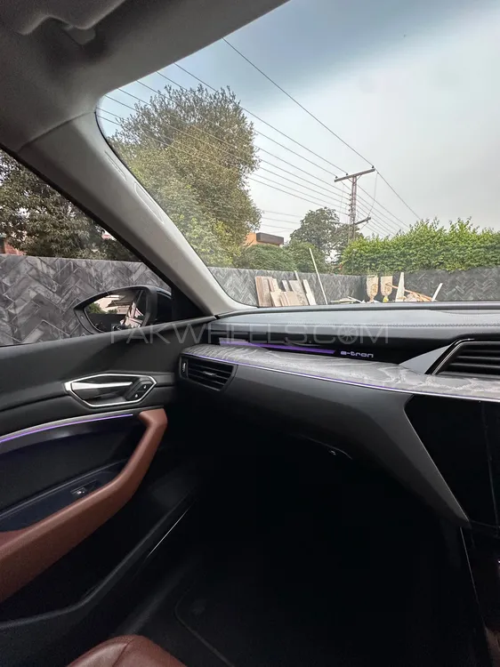 Audi e-tron 2021 for Sale in Lahore Audi e-tron 2021 for Sale in Lahore Image-13
