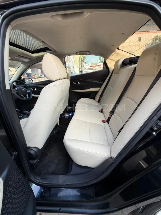 Changan Alsvin 2022 for Sale in Lahore Changan Alsvin 2022 for Sale in Lahore Image-6