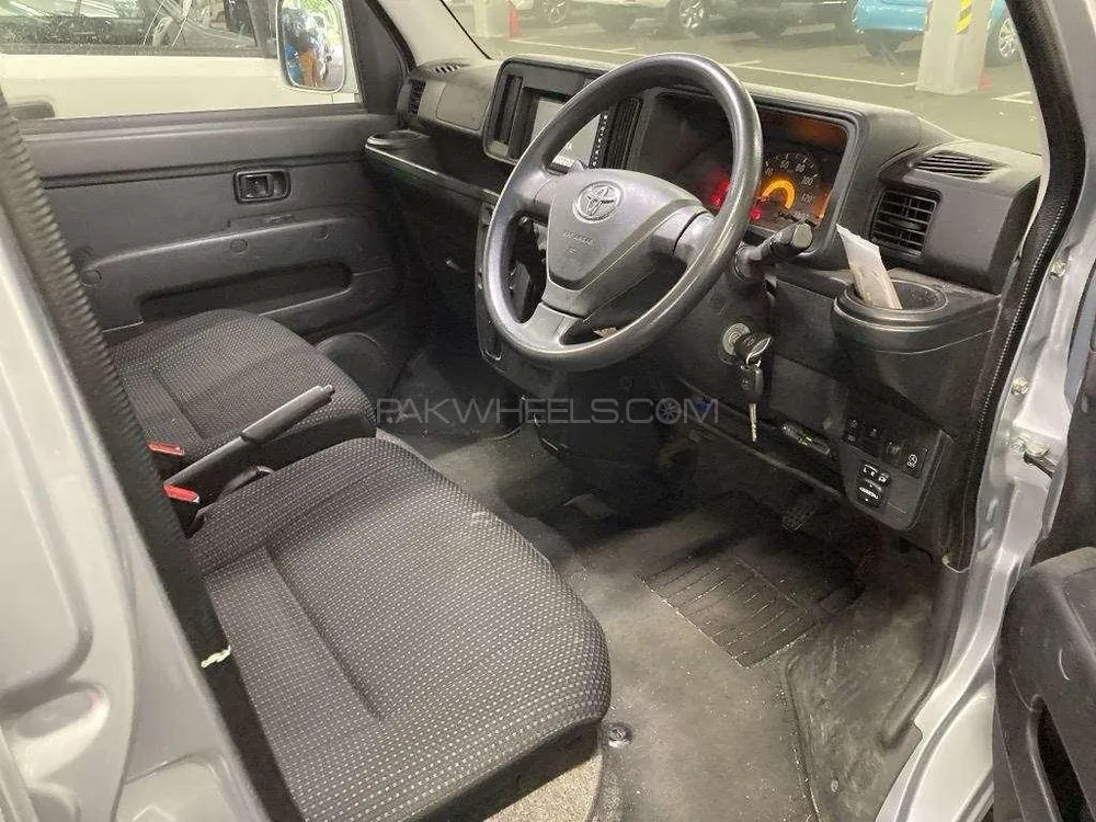 Toyota Pixis Van 2020 for Sale in Karachi Toyota Pixis Van 2020 for Sale in Karachi Image-6