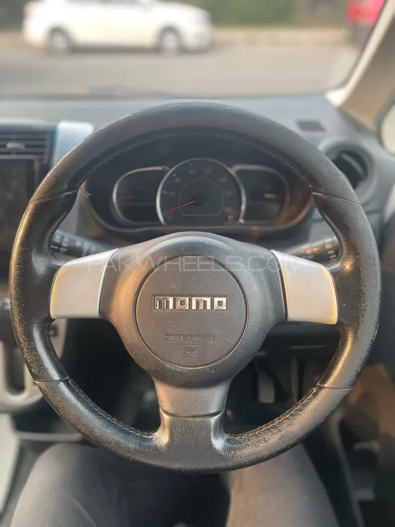 Daihatsu Move 2013 for Sale in Lahore Daihatsu Move 2013 for Sale in Lahore Image-10