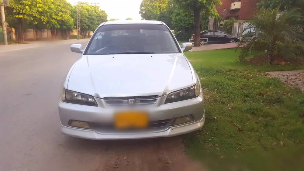 Honda Accord 2000 for Sale in Karachi Image-1