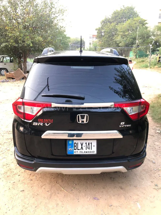 Honda BR-V 2017 for Sale in Islamabad Honda BR-V 2017 for Sale in Islamabad Image-5