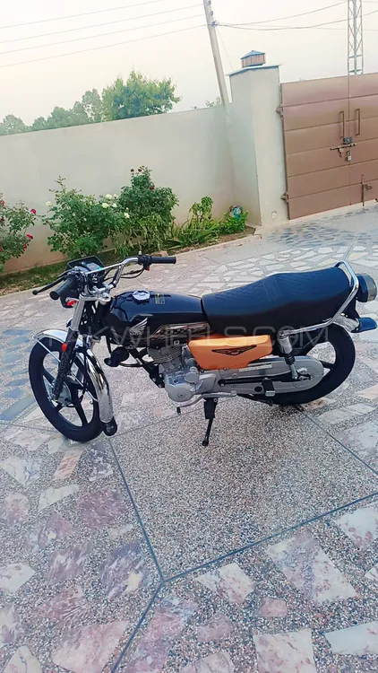 Honda CG 125 Special Edition 2024 for Sale Honda CG 125 Special Edition 2024 for Sale Image-3