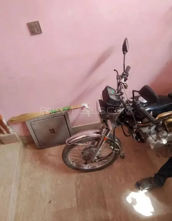 Honda CG 125 Special Edition 2024 for Sale Honda CG 125 Special Edition 2024 for Sale Image-6