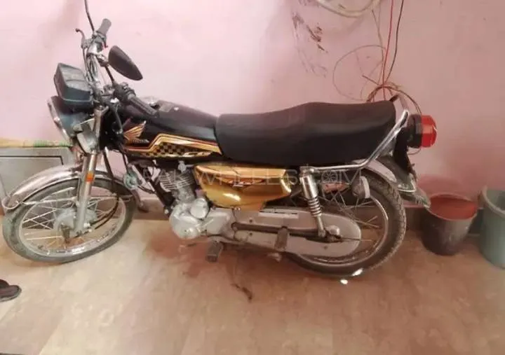 Honda CG 125 Special Edition 2024 for Sale Honda CG 125 Special Edition 2024 for Sale Image-10