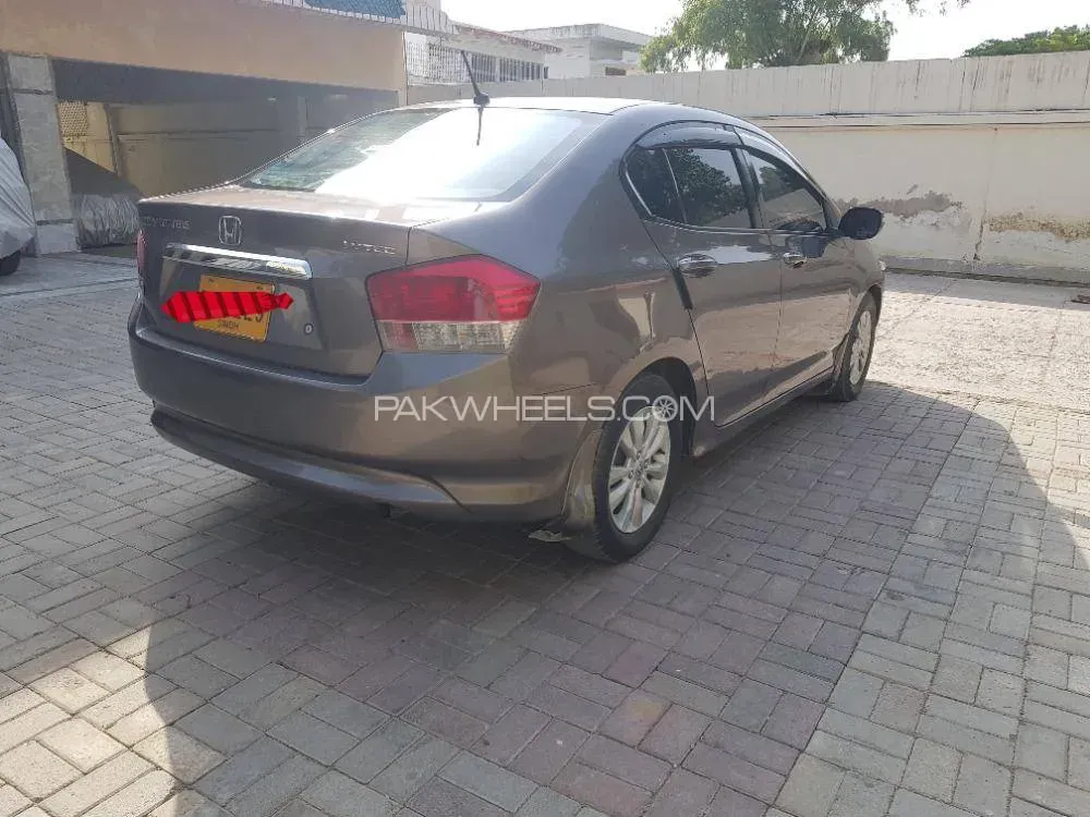 Honda City 2014 for Sale in Karachi Honda City 2014 for Sale in Karachi Image-3