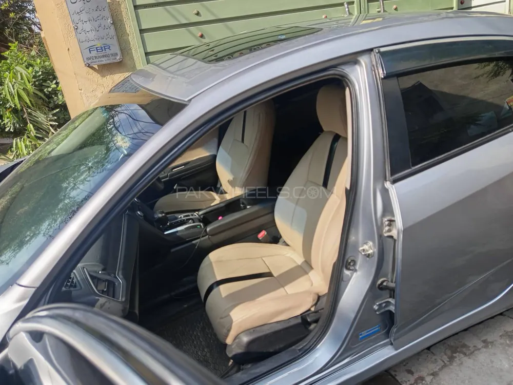 Honda Civic 2017 for Sale in Lahore Honda Civic 2017 for Sale in Lahore Image-6