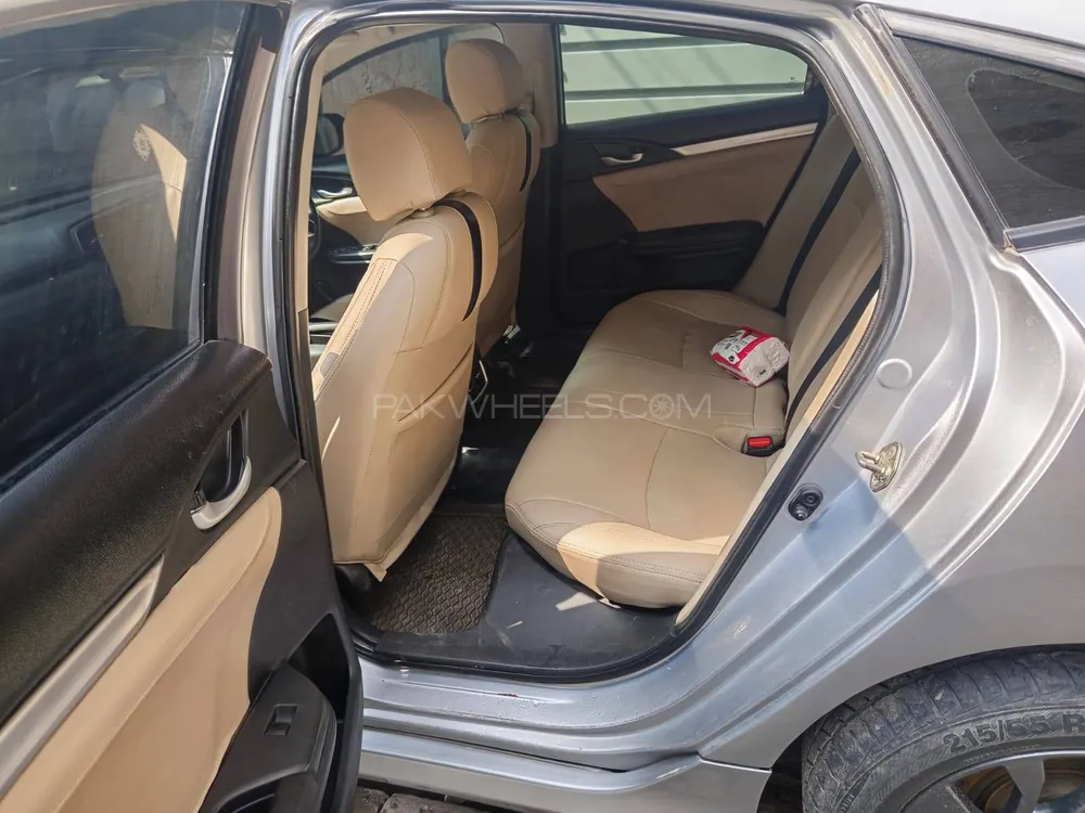 Honda Civic 2017 for Sale in Lahore Honda Civic 2017 for Sale in Lahore Image-3