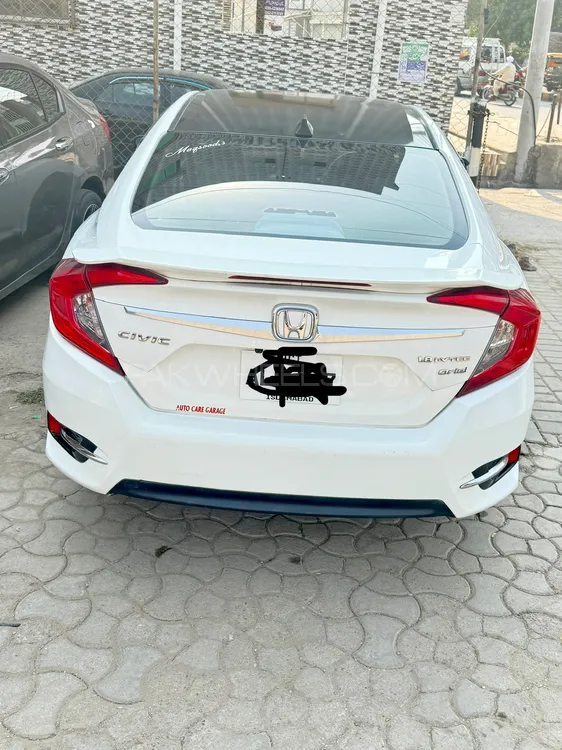 Honda Civic 2018 for Sale in Chakwal Honda Civic 2018 for Sale in Chakwal Image-7