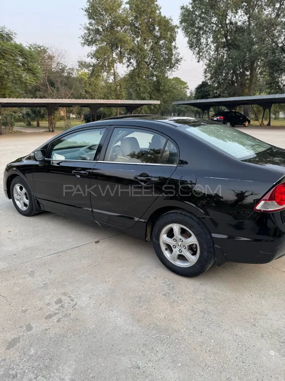 Honda Civic 2007 for Sale in Nowshera cantt Honda Civic 2007 for Sale in Nowshera cantt Image-9