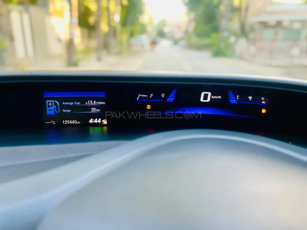 Honda Civic 2014 for Sale in Rawalpindi Honda Civic 2014 for Sale in Rawalpindi Image-19