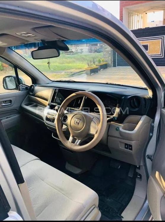 Honda N Wgn 2014 for Sale in Gujranwala Honda N Wgn 2014 for Sale in Gujranwala Image-12