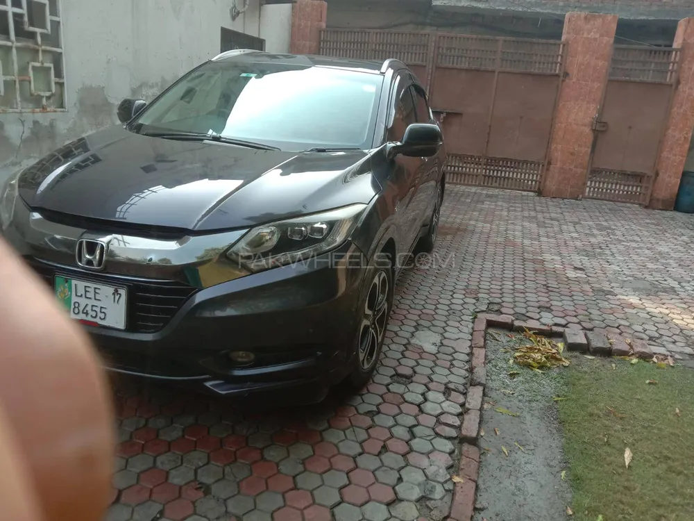 ہونڈا ویزِل 2017 for Sale in لاہور ہونڈا ویزِل 2017 for Sale in لاہور Image-6