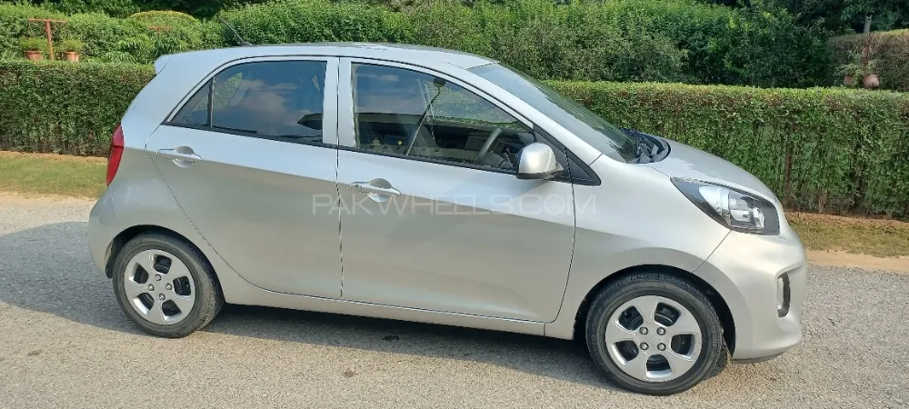 KIA Picanto 2022 for Sale in Islamabad KIA Picanto 2022 for Sale in Islamabad Image-5