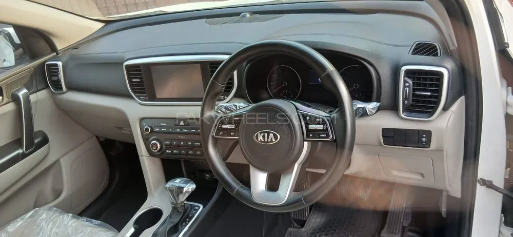 KIA Sportage 2023 for Sale in Multan KIA Sportage 2023 for Sale in Multan Image-10