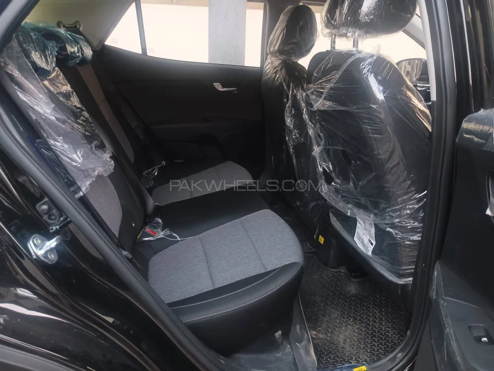 KIA Stonic 2025 for Sale in Rawalpindi KIA Stonic 2025 for Sale in Rawalpindi Image-10