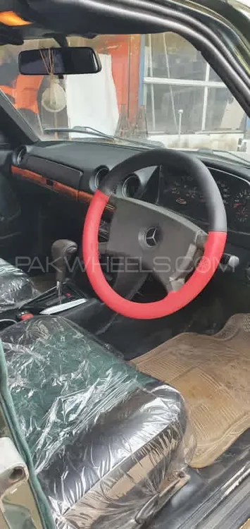 Mercedes Benz E Class 1984 for Sale in Karachi Mercedes Benz E Class 1984 for Sale in Karachi Image-8