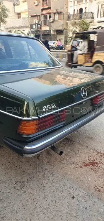 Mercedes Benz E Class 1984 for Sale in Karachi Mercedes Benz E Class 1984 for Sale in Karachi Image-4