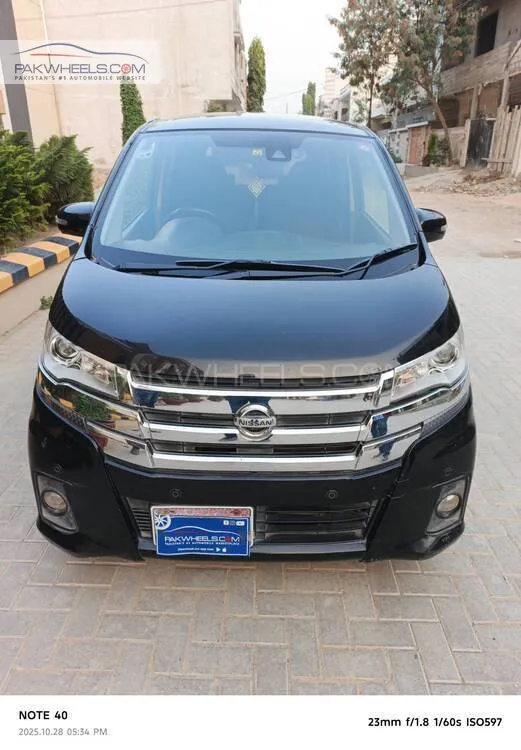 Nissan Dayz 2018 for Sale in Karachi Nissan Dayz 2018 for Sale in Karachi Image-1