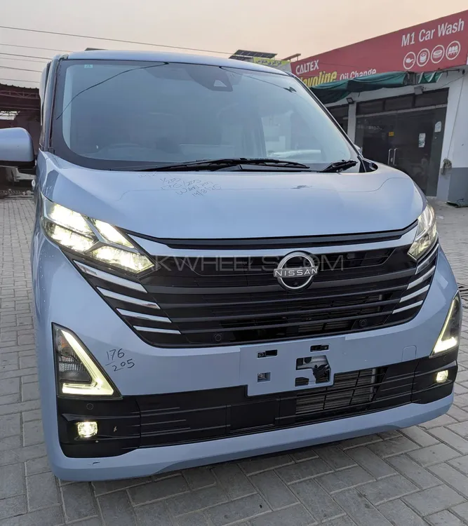 Nissan Dayz 2023 for Sale in Peshawar Image-1